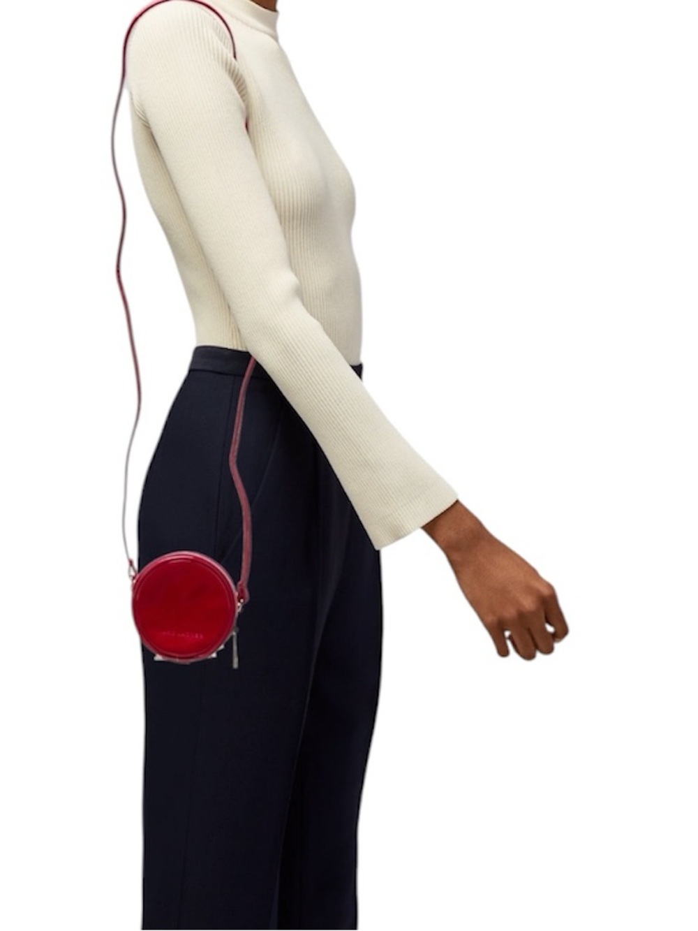 Marc Jacobs Patent Leather Crossbody Round Micro Bag in Red